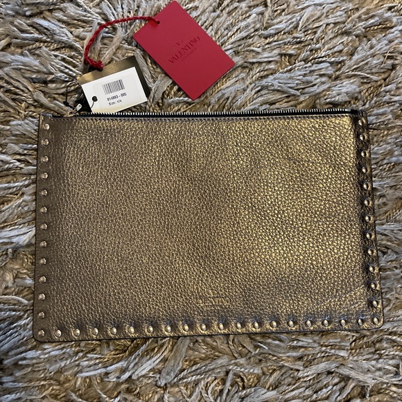 VALENTINO Metallic Rockstud Pouch/Clutch - Picture 8 of 9